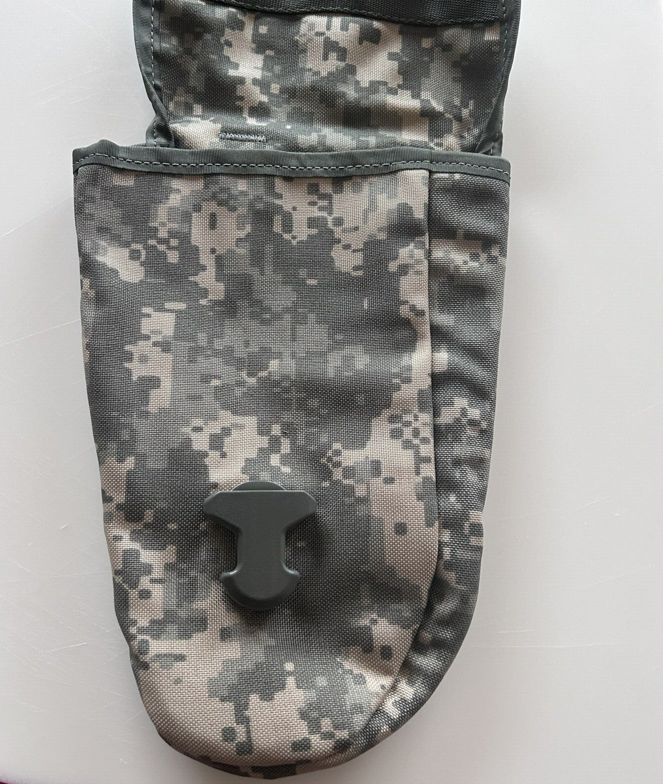 USGI ARMY Entrenching Tool Carrier MOLLE II ACU VGC